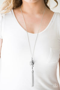 Paparazzi Necklace - Seriously Twisted - Silver