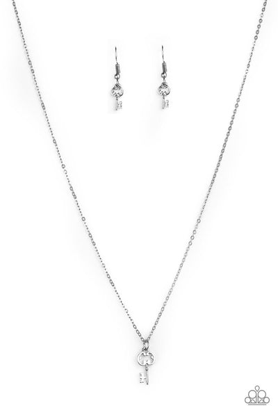 Paparazzi Necklace - Very Low Key - Silver